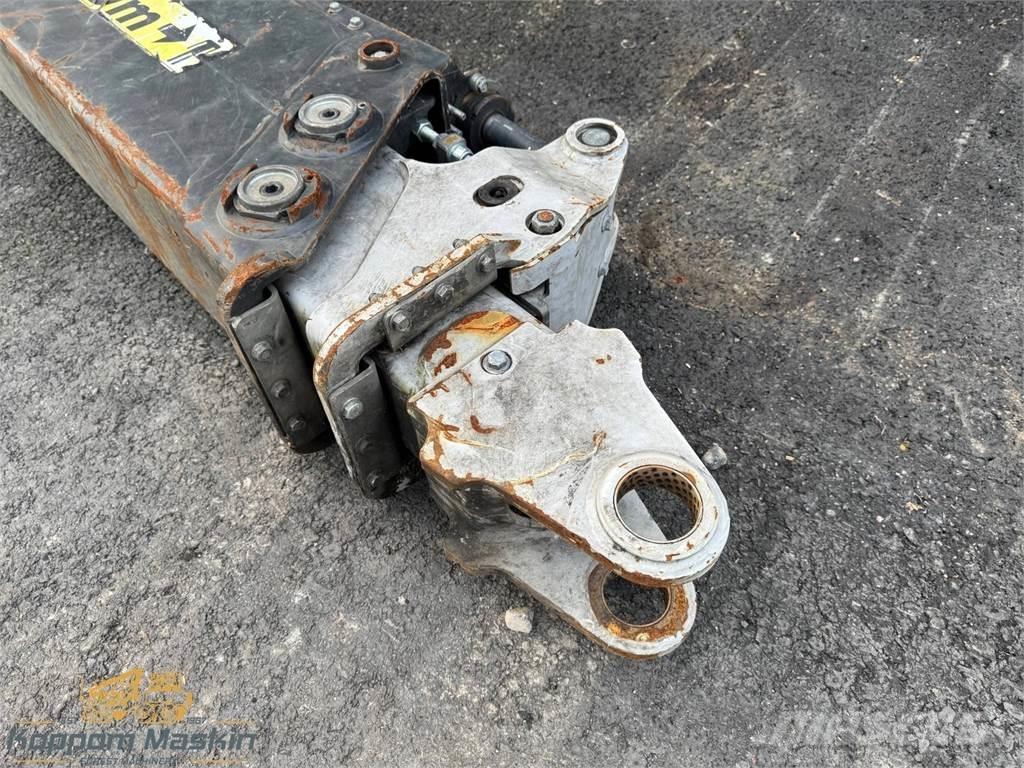 Komatsu 165F Macarale de transport