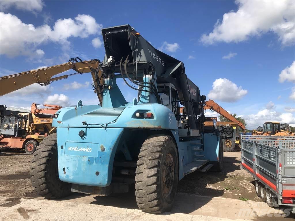 SMV 4542 TBX5 Stivuitoare Telescopice Rotative