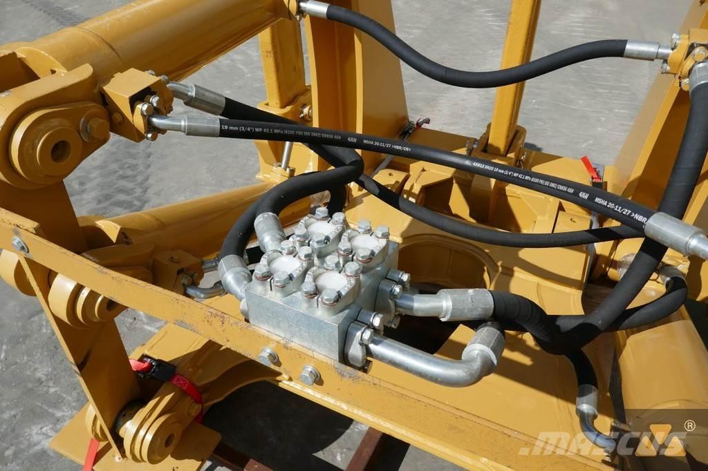 CAT D7E Ripper Alte componente