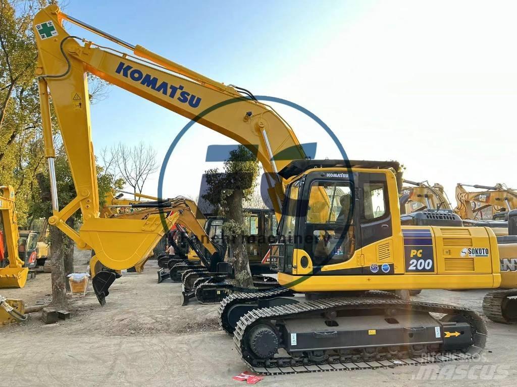 Komatsu PC 200-8 Excavatoare pe șenile

