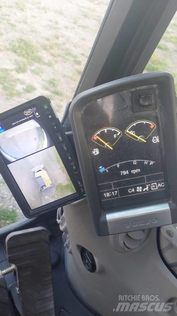 Volvo EC 220 DL Excavatoare pe șenile
