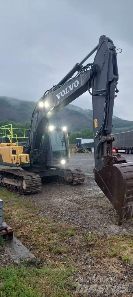 Volvo EC 220 DL Excavatoare pe șenile
