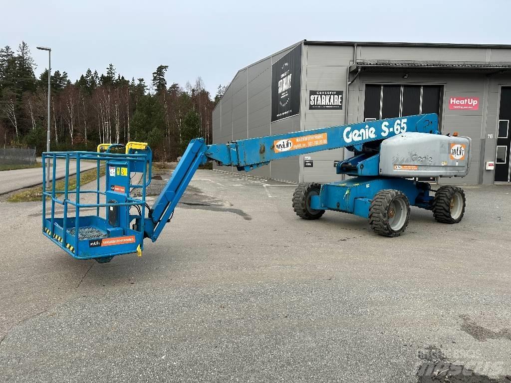 Genie S 65 Nacele cu brat articulat