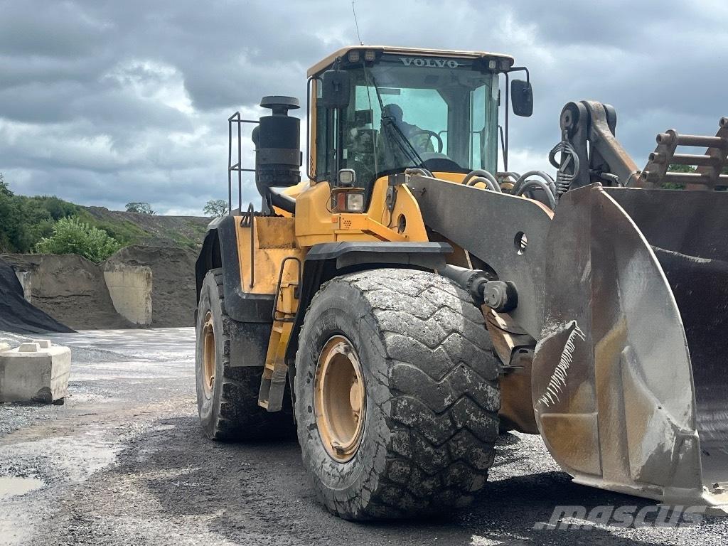 Volvo L 220 G Incarcator pe pneuri