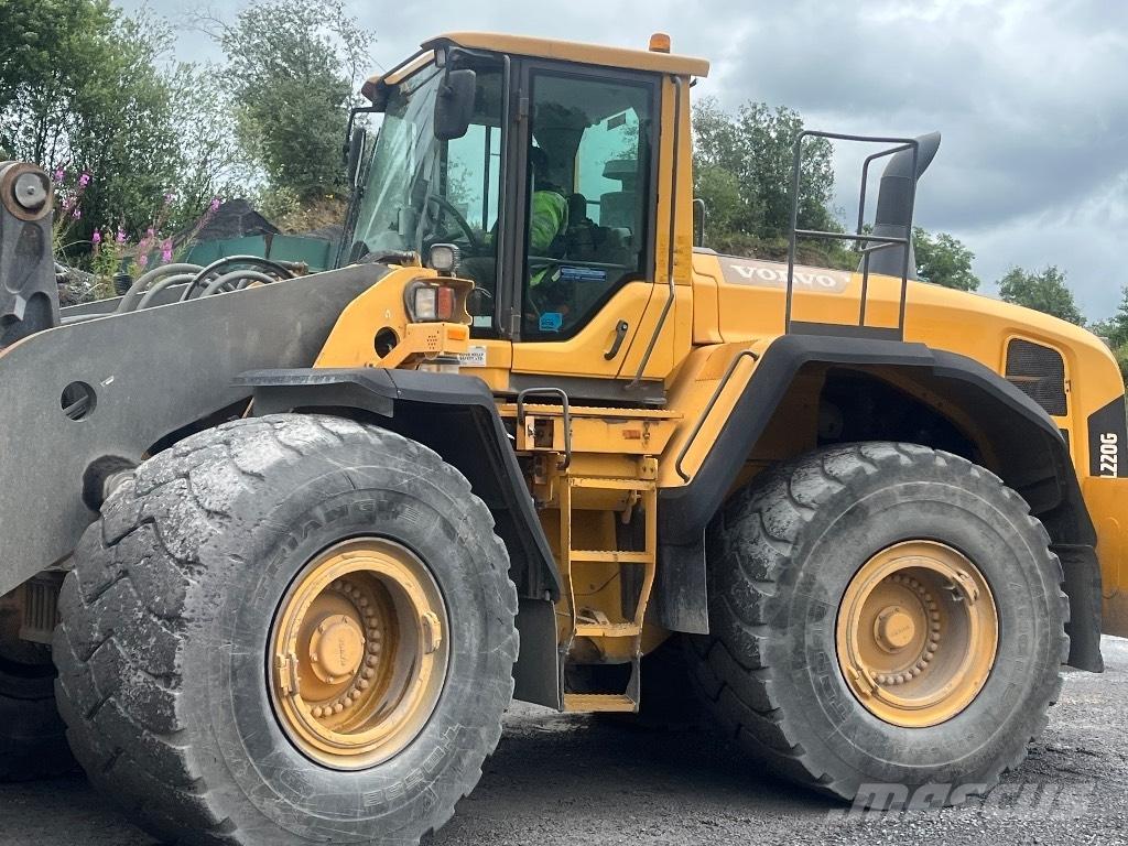 Volvo L 220 G Incarcator pe pneuri