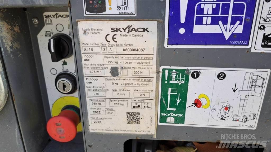 SkyJack SJ16 Alte ascensoare si platforme