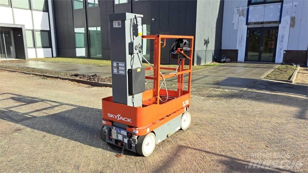 SkyJack SJ16 Alte ascensoare si platforme