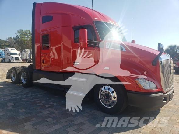 Kenworth T680 Autotractoare