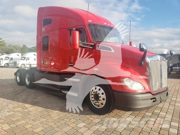 Kenworth T680 Autotractoare