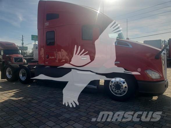 Kenworth T680 Autotractoare