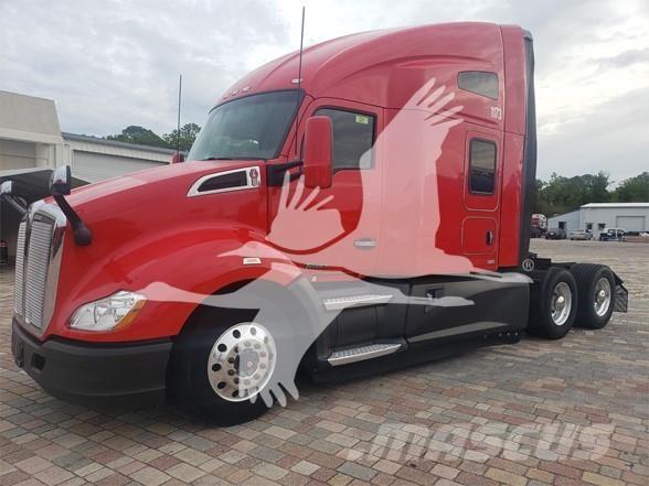 Kenworth T680 Autotractoare