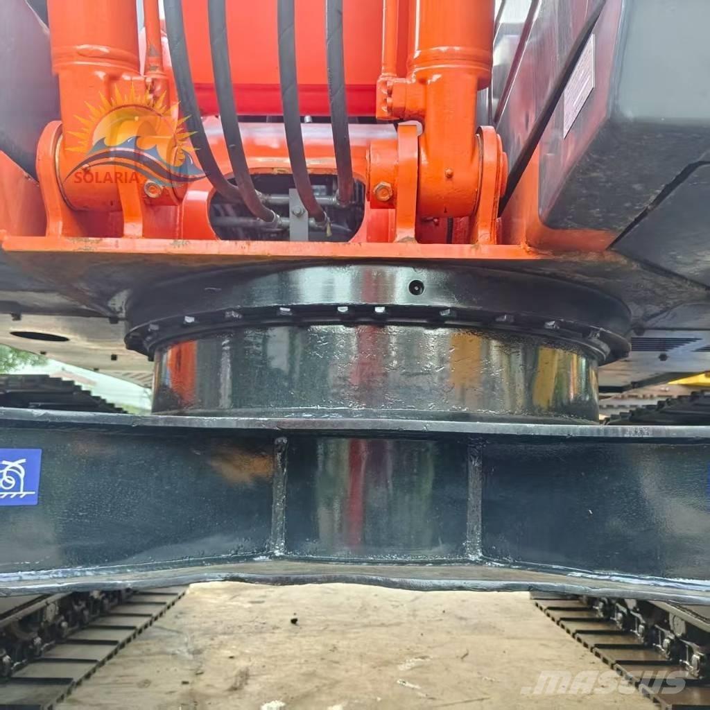 Hitachi ZX 120 Excavatoare pe șenile
