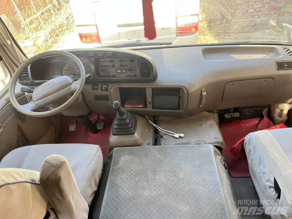Toyota Coaster Autobuze intercity