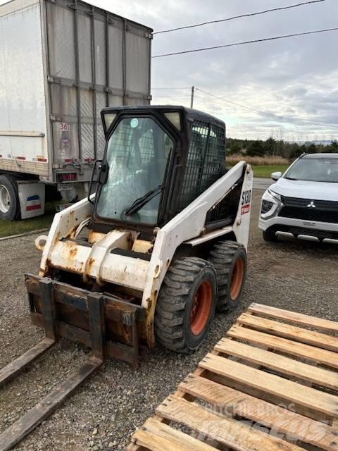 Bobcat S 130 Mini incarcator