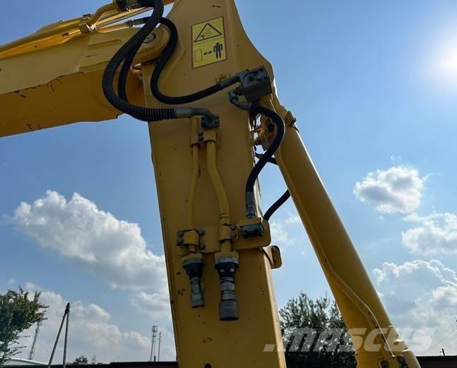 Komatsu PW 160-7E0 Excavatoare cu roti
