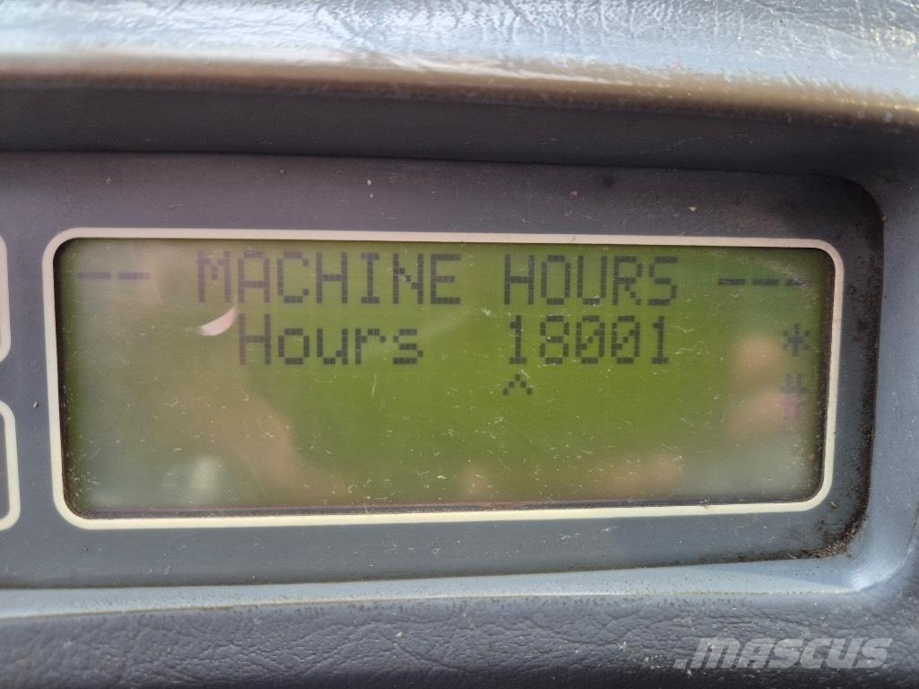 Volvo BM L 70 C Incarcator pe pneuri