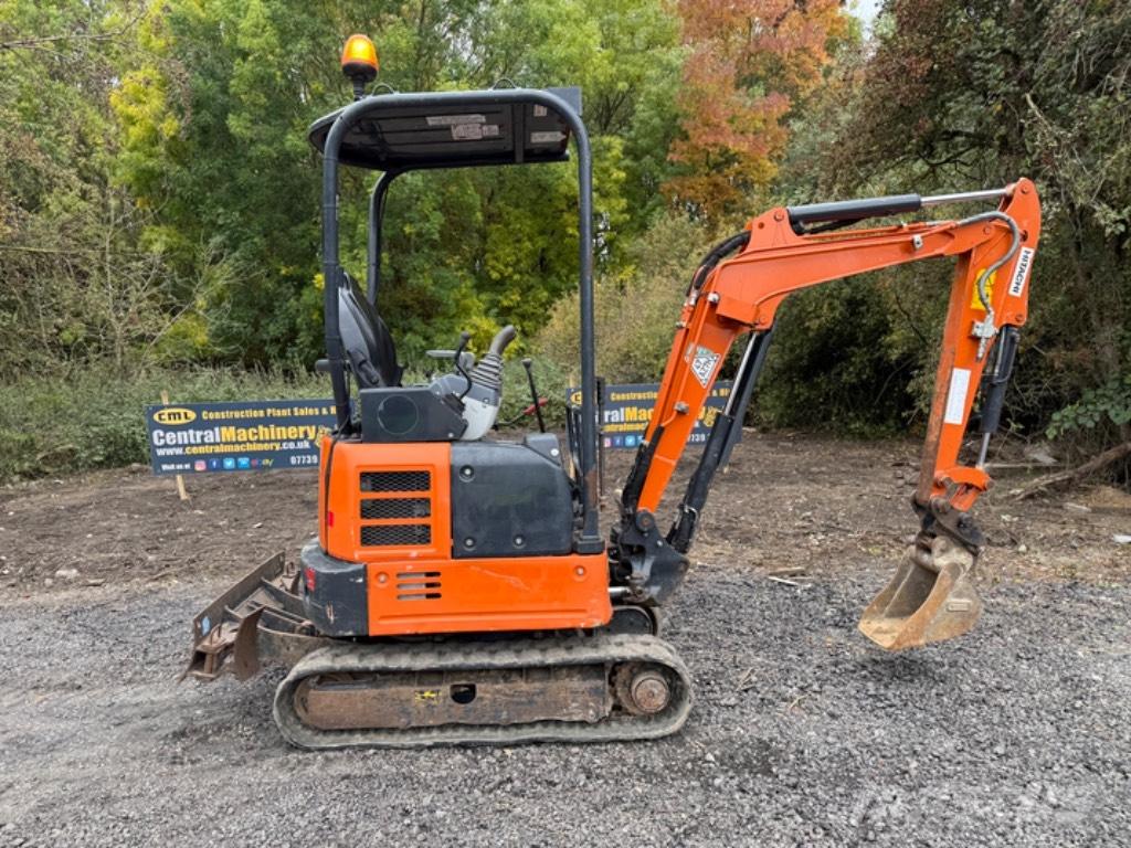 Hitachi ZX 19 U-6 Mini excavatoare < 7t
