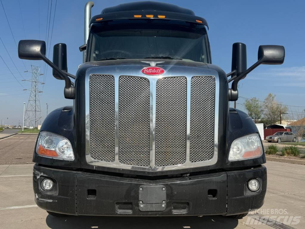 Peterbilt 579 Autotractoare