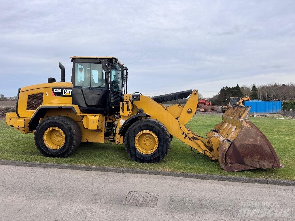 CAT 930 M Incarcator pe pneuri