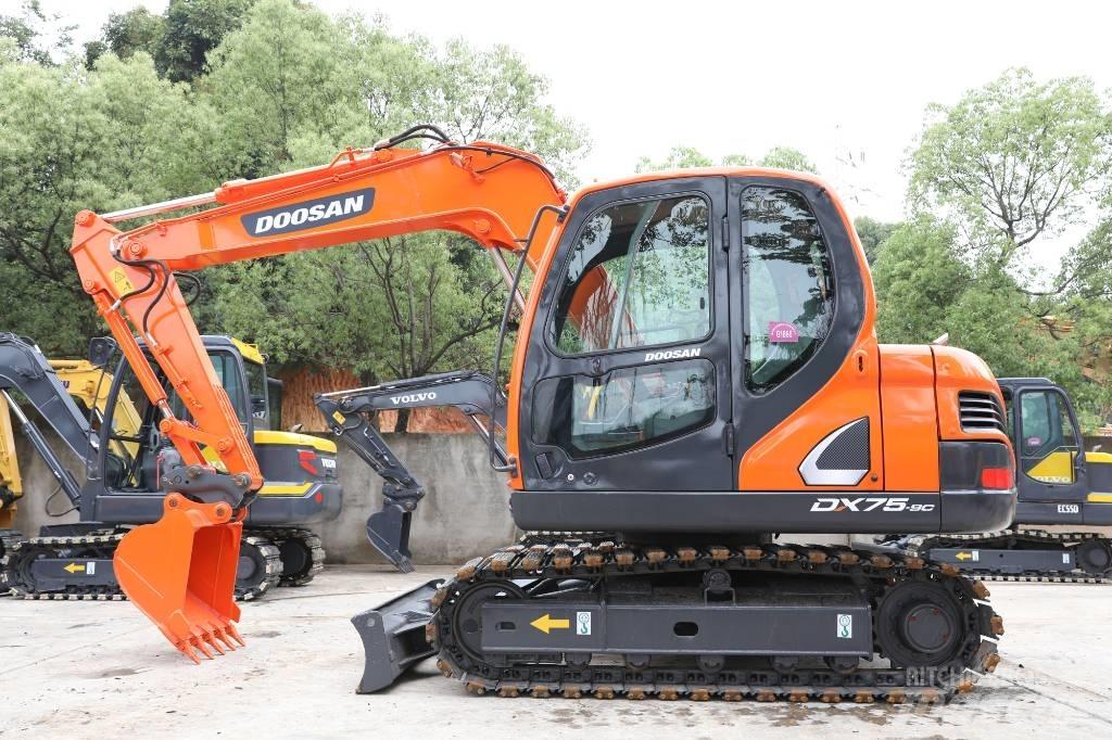 Doosan DX 75-9 C Mini excavatoare < 7t