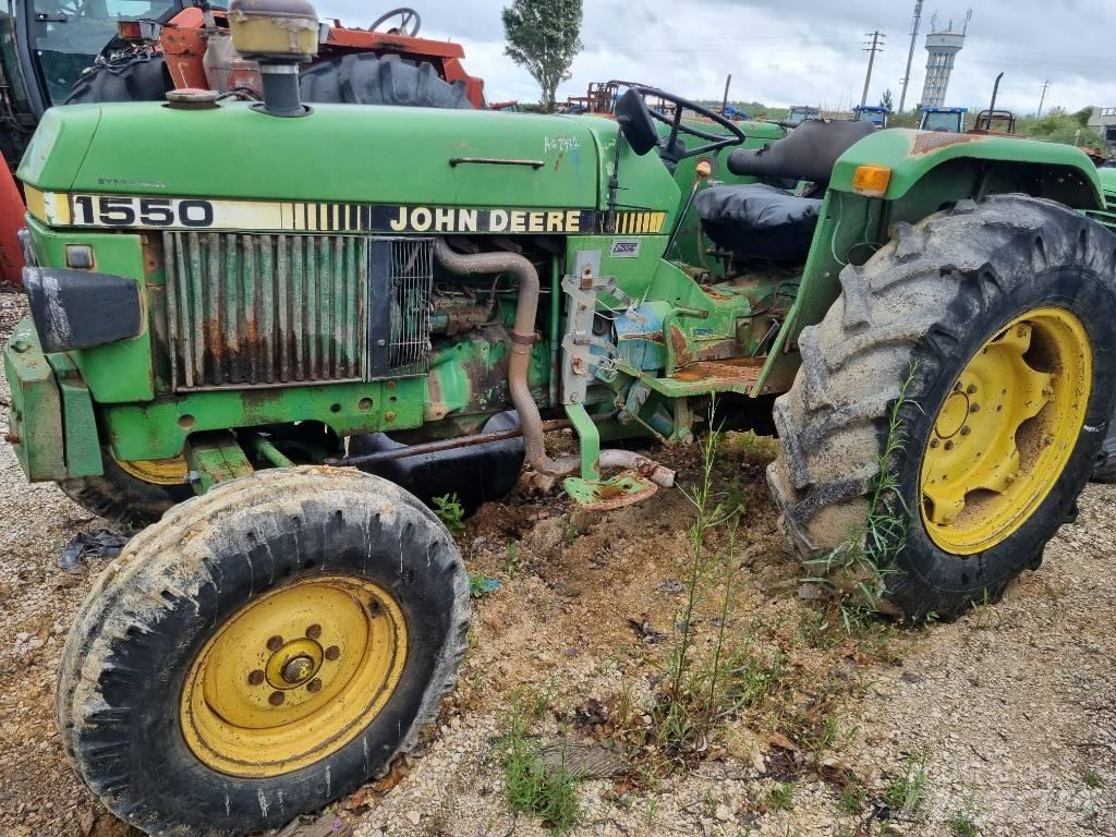 John Deere 1550 Tractoare