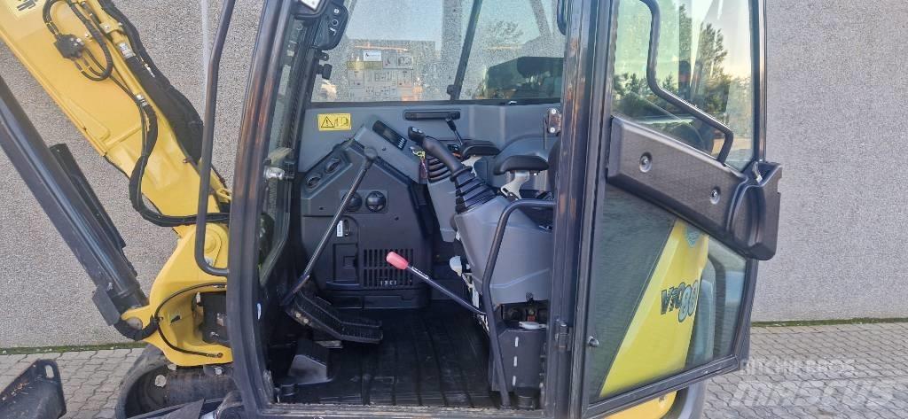Yanmar VIO80 Excavatoare pe șenile

