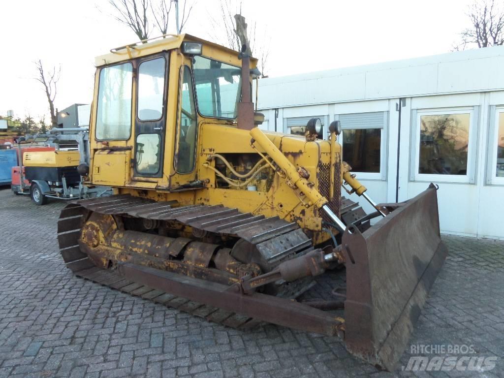 CAT D 4 E Buldozere pe senile