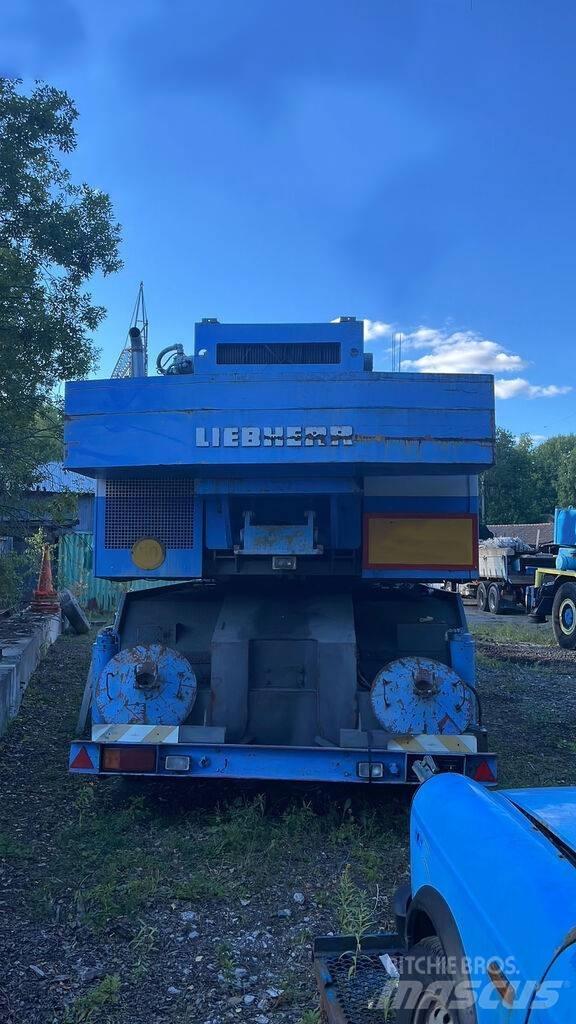 Liebherr LT 90 Macara pentru orice teren