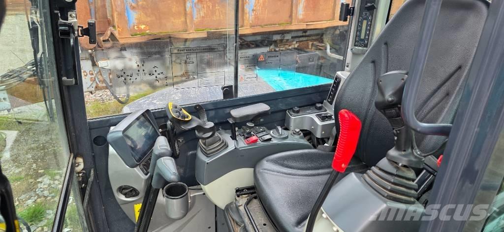 Sunward SWE 60 UF Mini excavatoare < 7t