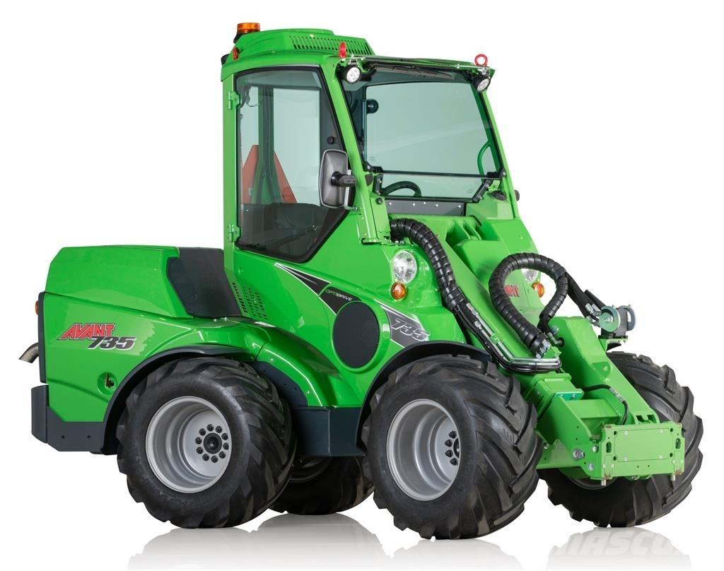Avant 735 Incarcator pe pneuri