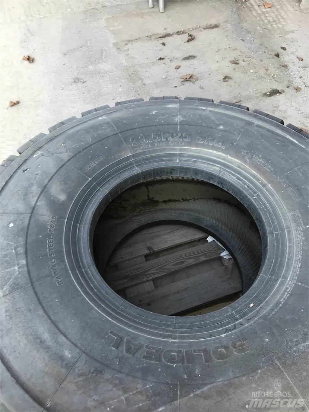 Hyundai  Utilaje construcții - Altele