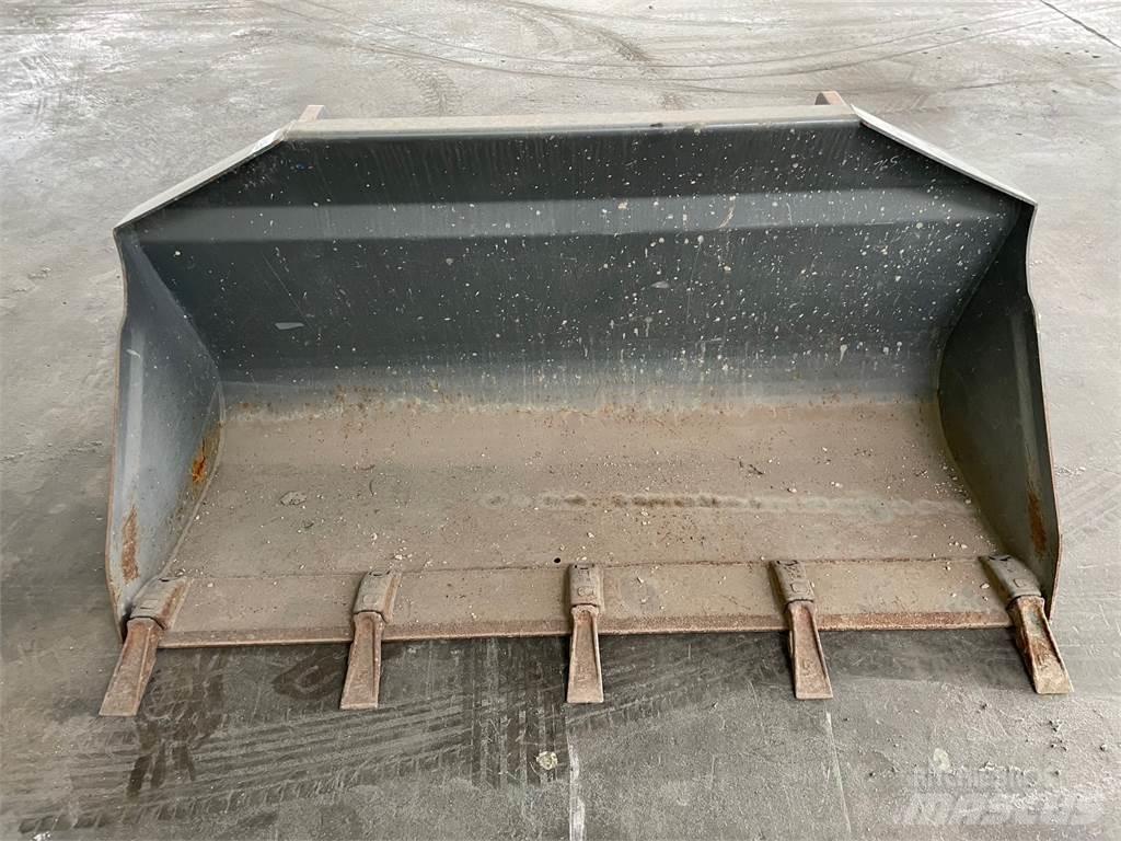 Kramer  Alte componente
