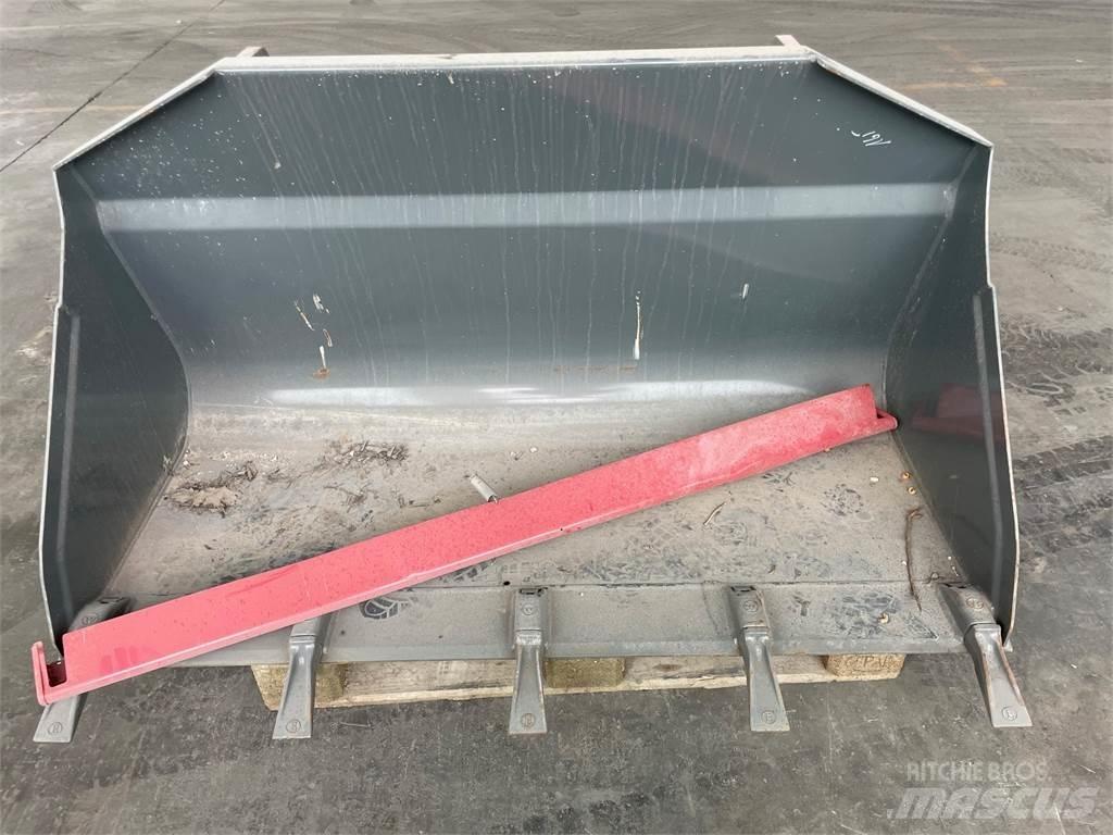 Kramer  Alte componente