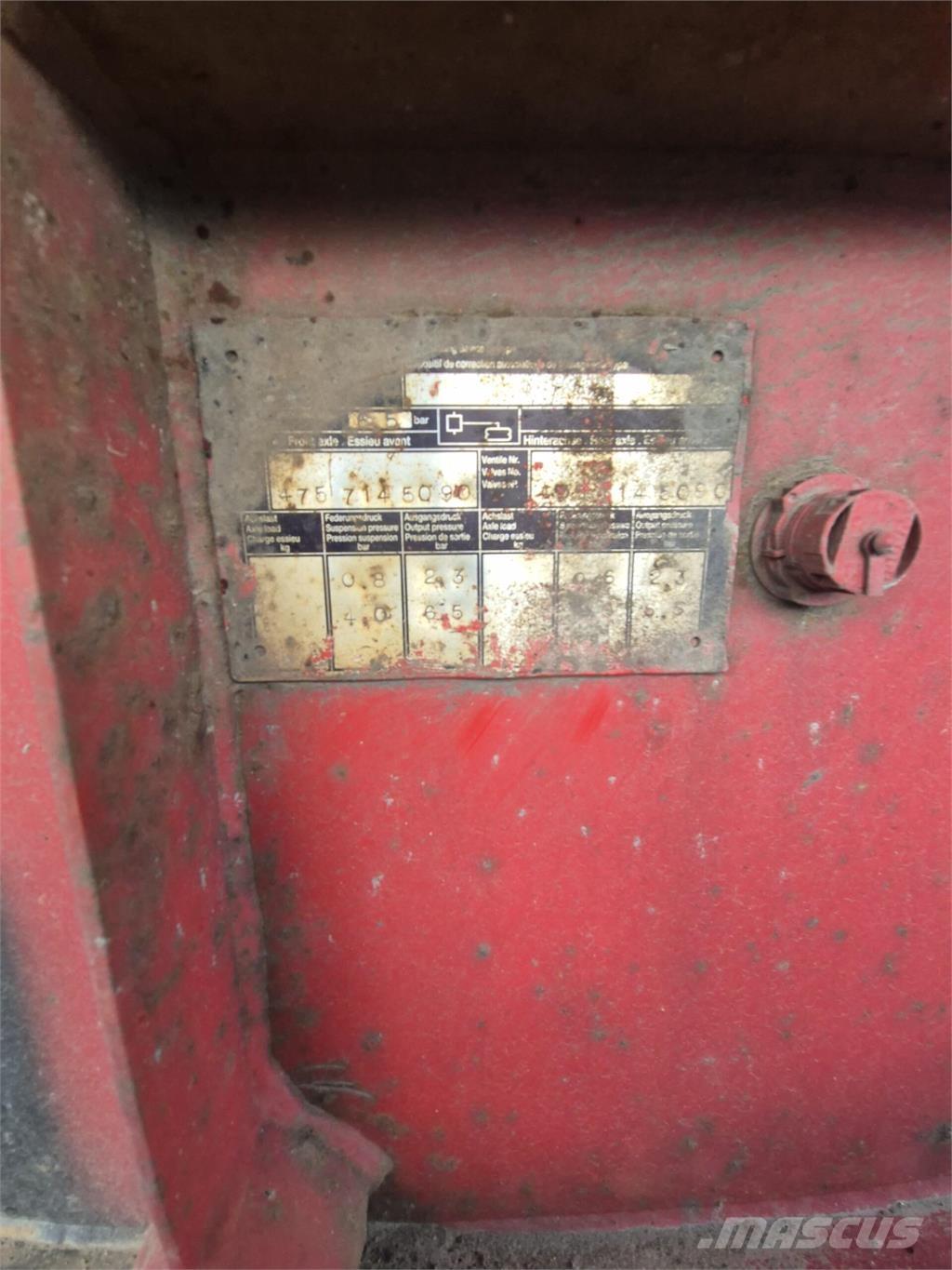 Volvo FM12 8x2 Autobasculanta