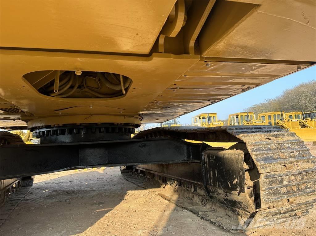 CAT 325 C Excavatoare pe șenile
