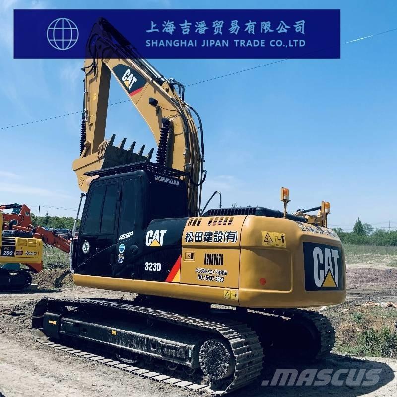 CAT 323 D Excavatoare pe șenile

