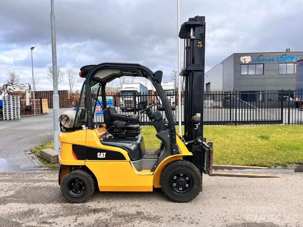 CAT GP25N Stivuitor GPL