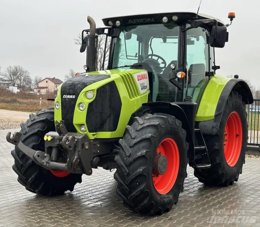 CLAAS Arion 550 Tractoare