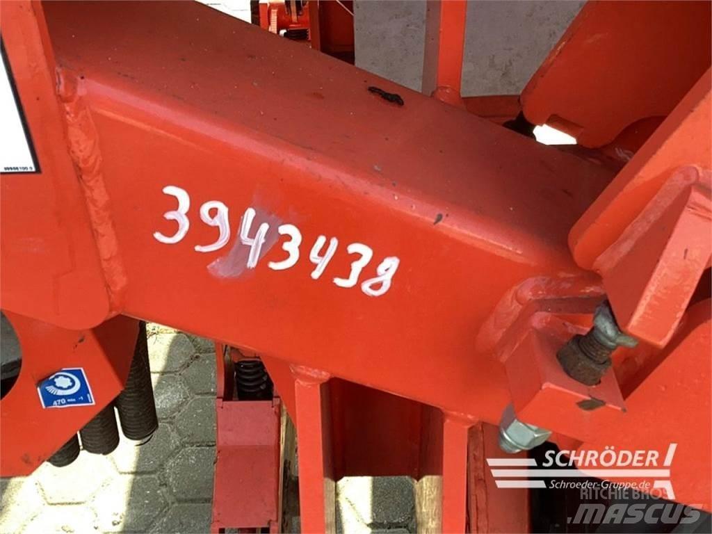 Kuhn MAXIMA 2 RT Masini cu insamantare precisa