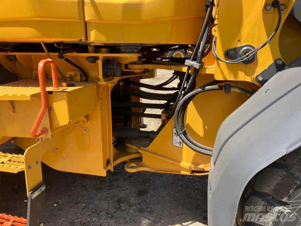 Volvo L 90 H Incarcator pe pneuri