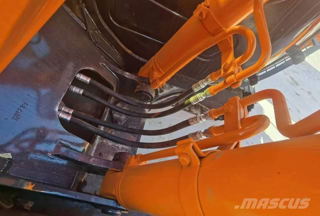 Hitachi ZX 120 Excavatoare pe șenile
