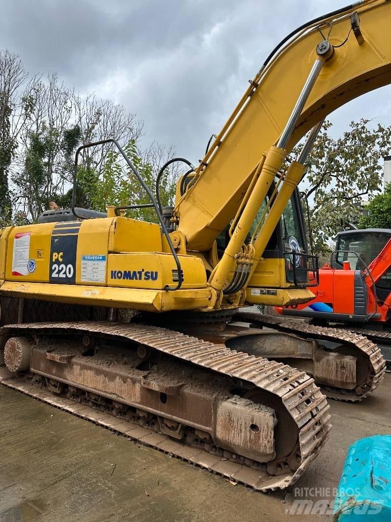 Komatsu PC 220-8 Excavatoare pe șenile
