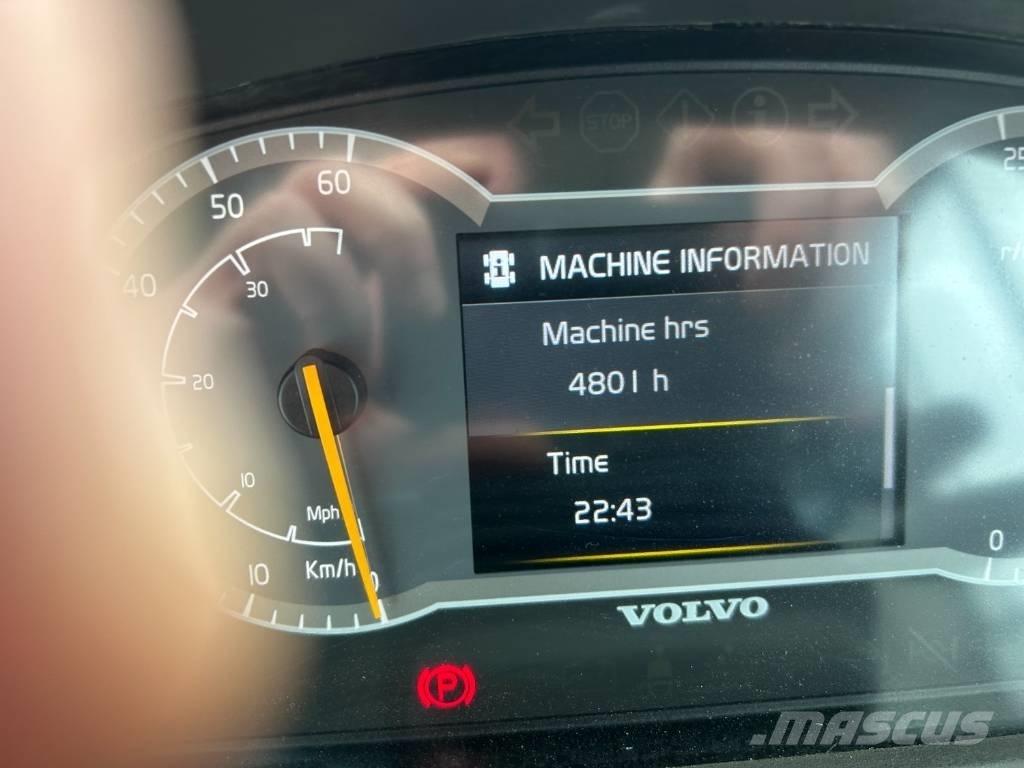 Volvo L 180 H Incarcator pe pneuri