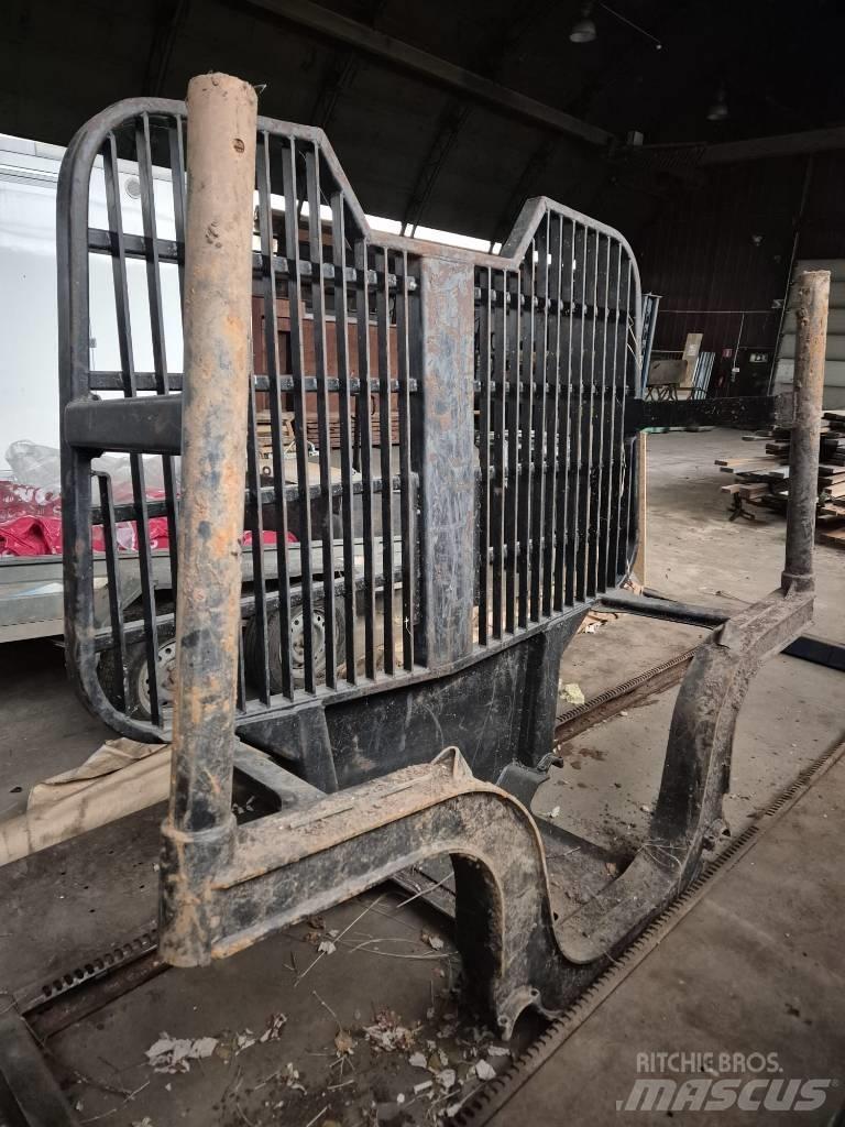 Timberjack 1110 Brate si cilindri