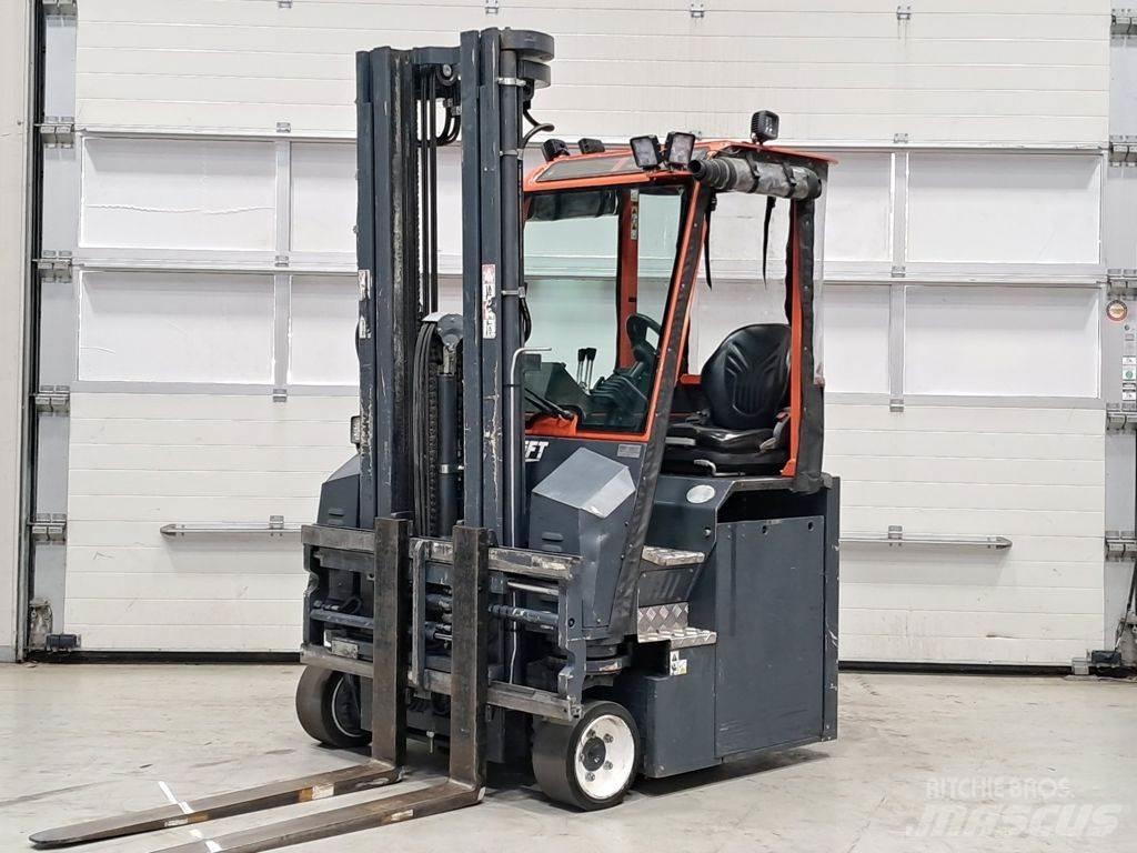 Combilift CBE2500 Încarcator lateral