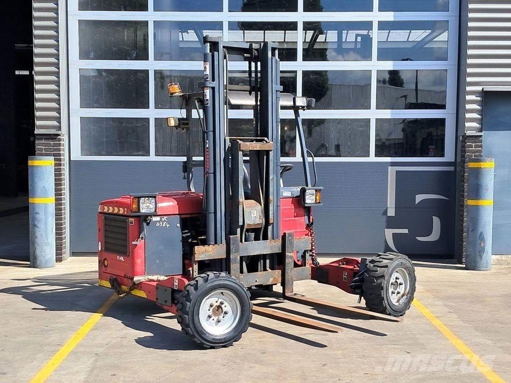 Moffett M4 20.4 Stivuitoare montate pe camioane