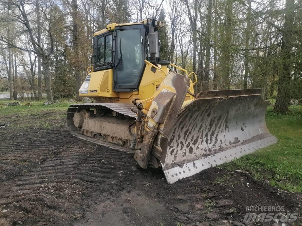 Komatsu 51PX Buldozere pe senile