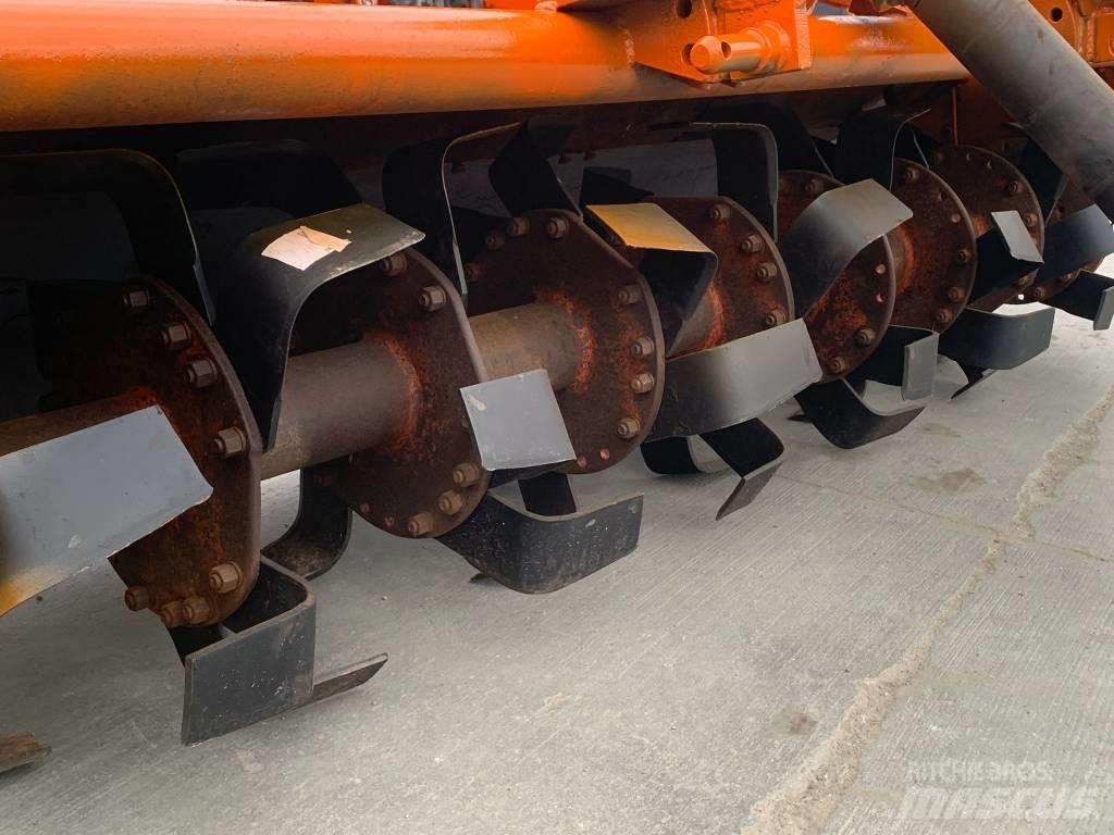 Howard 2M Grapa si pluguri rotative