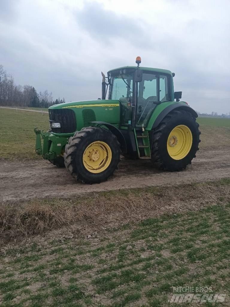 John Deere 6820 AQ Tractoare