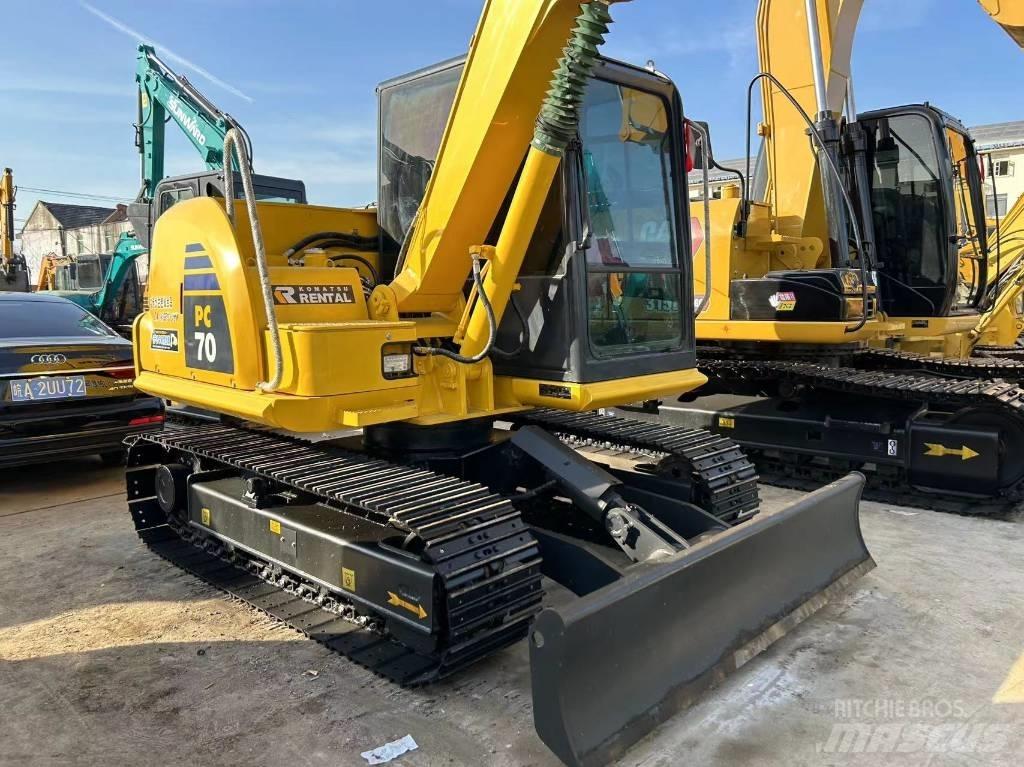 Komatsu PC 70 Excavatoare pe șenile
